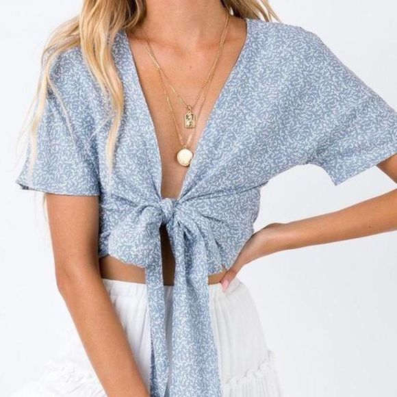 Princess Polly | Tops | Princess Polly Blue Floral Wrap Top Short Sleeve  Size 2 | Poshmark
